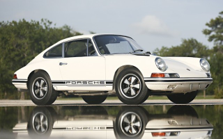 Illustration for article titled The Best Cars Of The Pebble Beach Auction